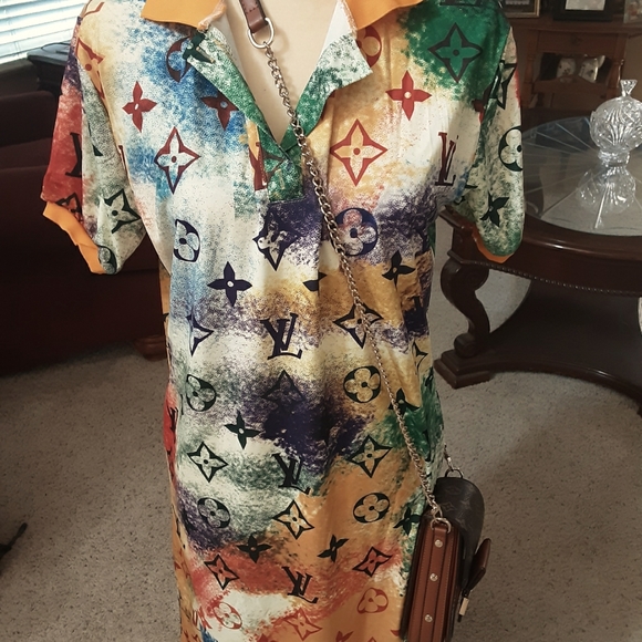 Dress - Picture 1 of 2